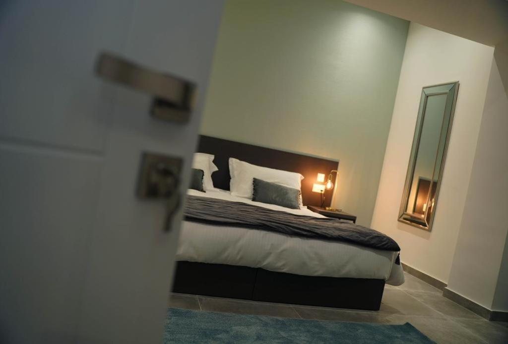 Private Rooms With Bathroom In Valletta Exteriör bild