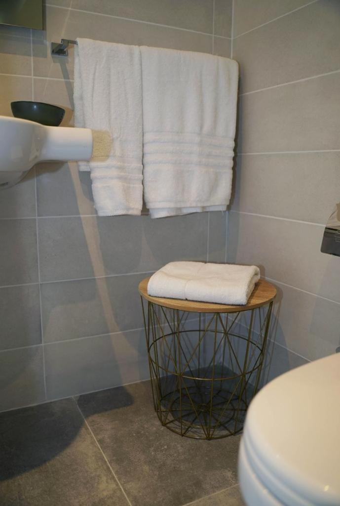 Private Rooms With Bathroom In Valletta Exteriör bild