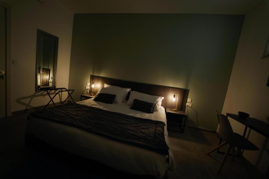 Private Rooms With Bathroom In Valletta Exteriör bild